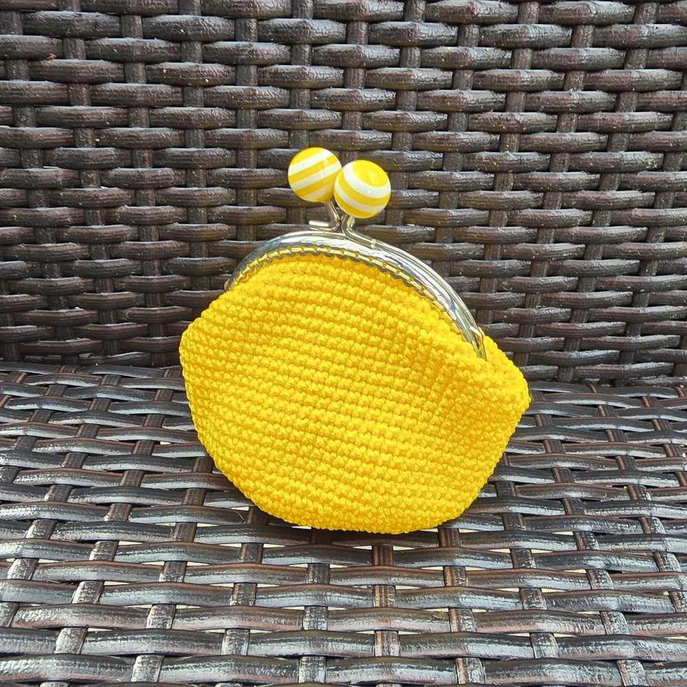 NEW Handcrafted Crochet KissClasp Yellow Mini Purse Wallet